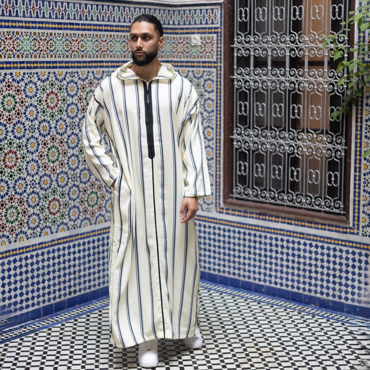 Black Azrou Moroccan Djellaba